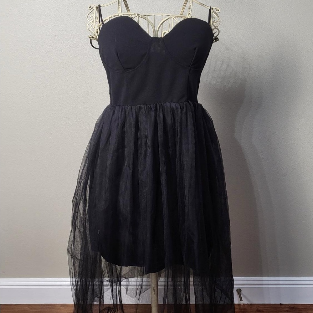 SHEIN Black Fit and Flare Cocktail Dress